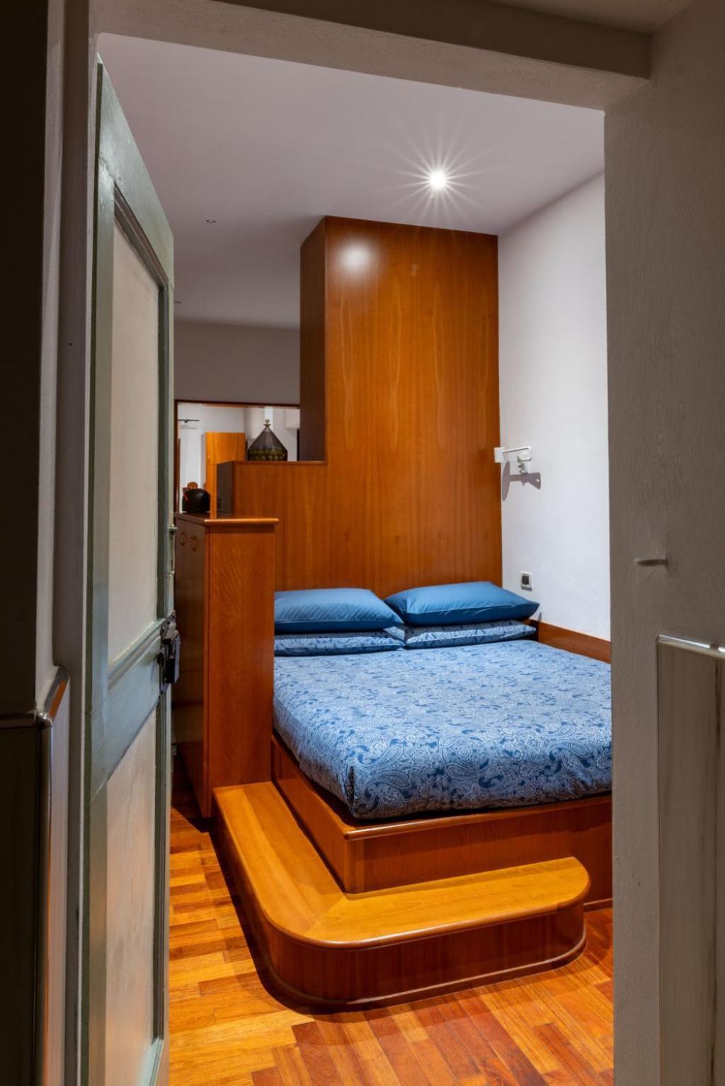 Giardino Segreto - History And Design Apartment Bologna Bagian luar foto