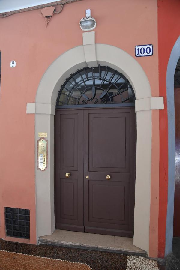 Giardino Segreto - History And Design Apartment Bologna Bagian luar foto